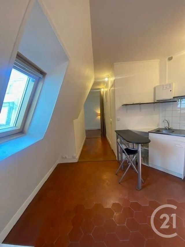 Appartement F1 à vendre - 1 pièce - 17.83 m2 - PARIS - 75017 - ILE-DE-FRANCE - Century 21 Plaine Monceau